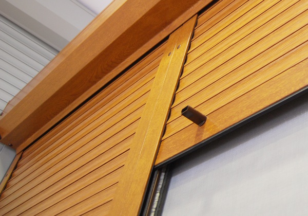 Elemente de ghidare-zincate